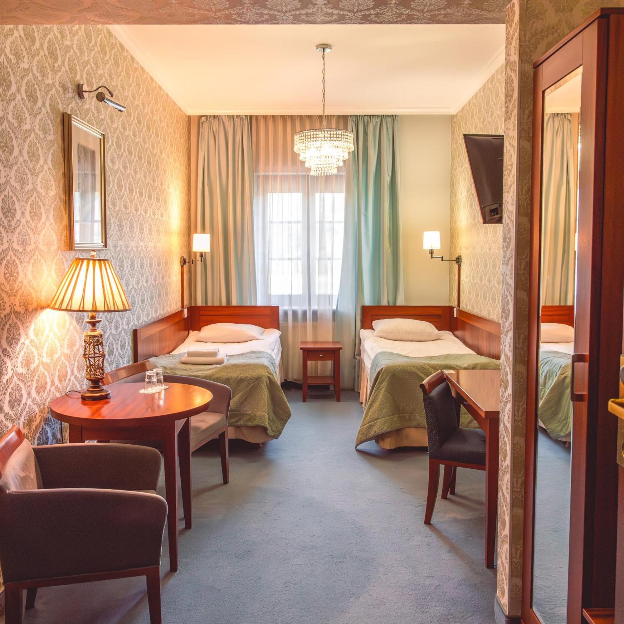 Hotel Skala Biała Podlaska Exteriér fotografie